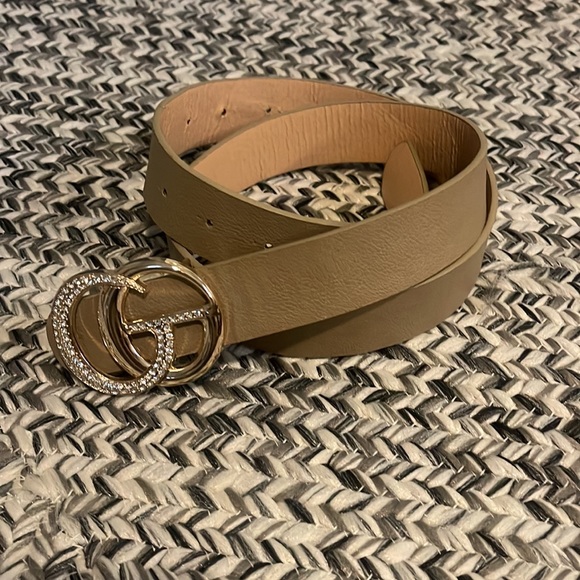 NOT designer 3 belts, black, tan, and camel - Picture 3 of 4